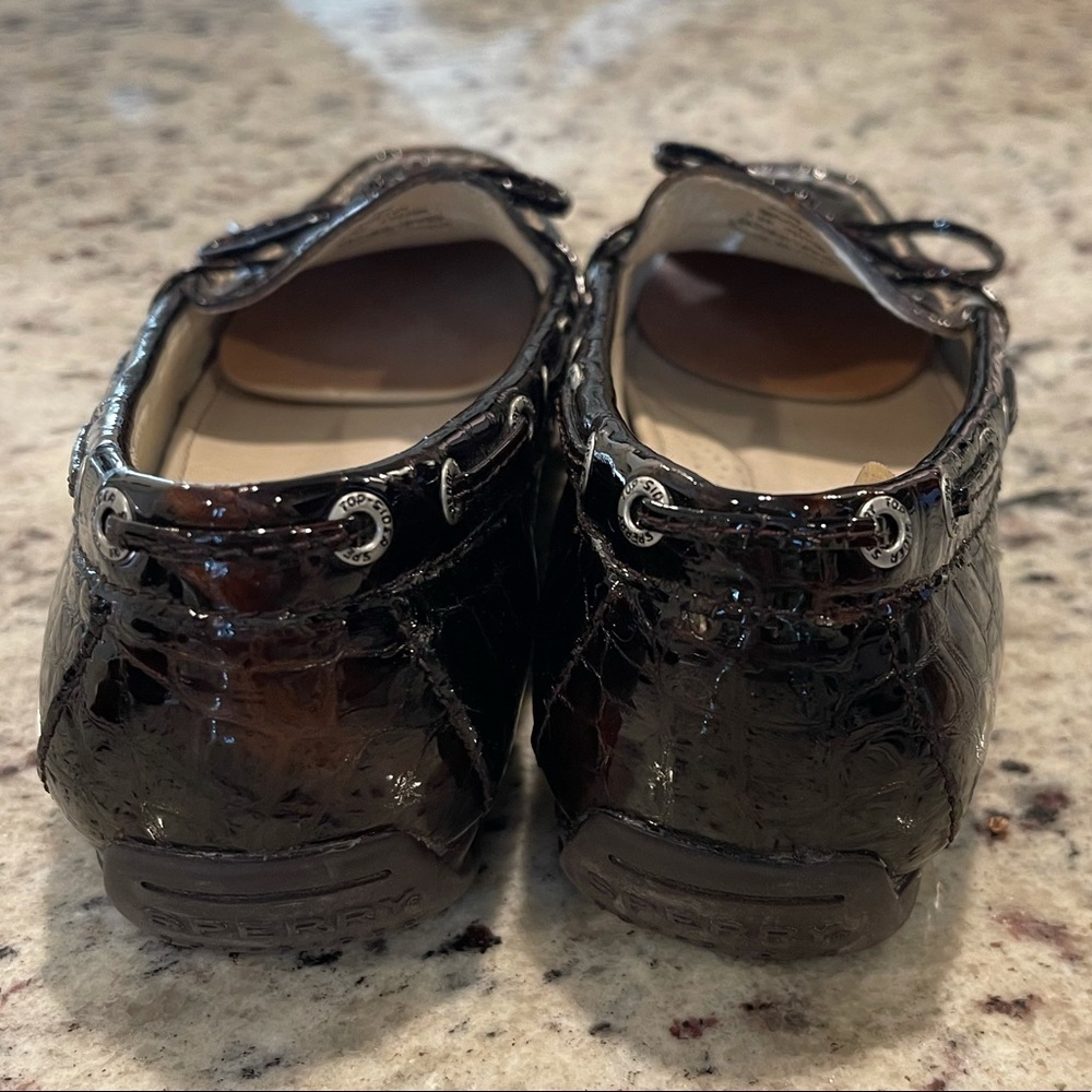 Sperry Topsider Leather Flats - Picture 3 of 6